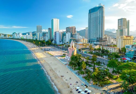 Thuê Xe 16 Chỗ Nha Trang